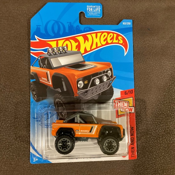hot wheels Other - HotWheels Custom Ford Bronco Then and Now